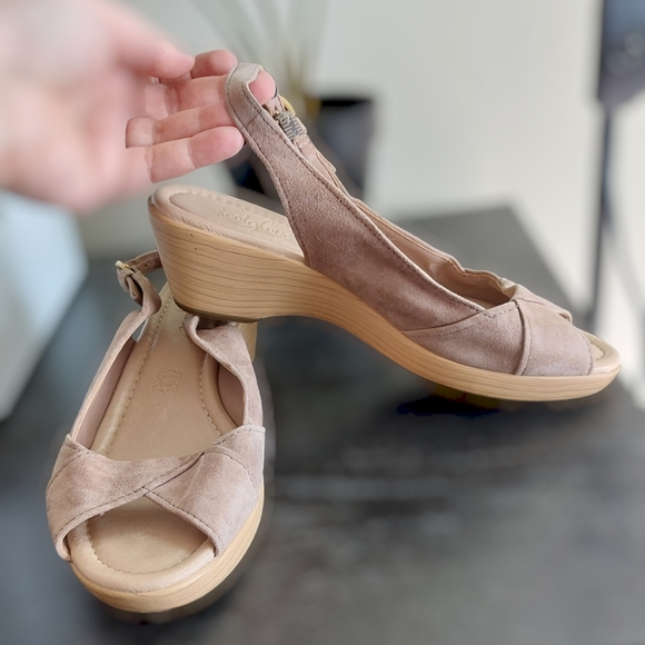 M&S Footglove Beige Suede Leather Slingback Sandals Peep Toe UK 3. - Picture 2 of 12